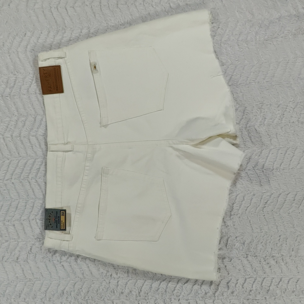 470. Faherty Organic Cotton Denim Shorts | Color: White Sand Wash - Picture 8 of 9